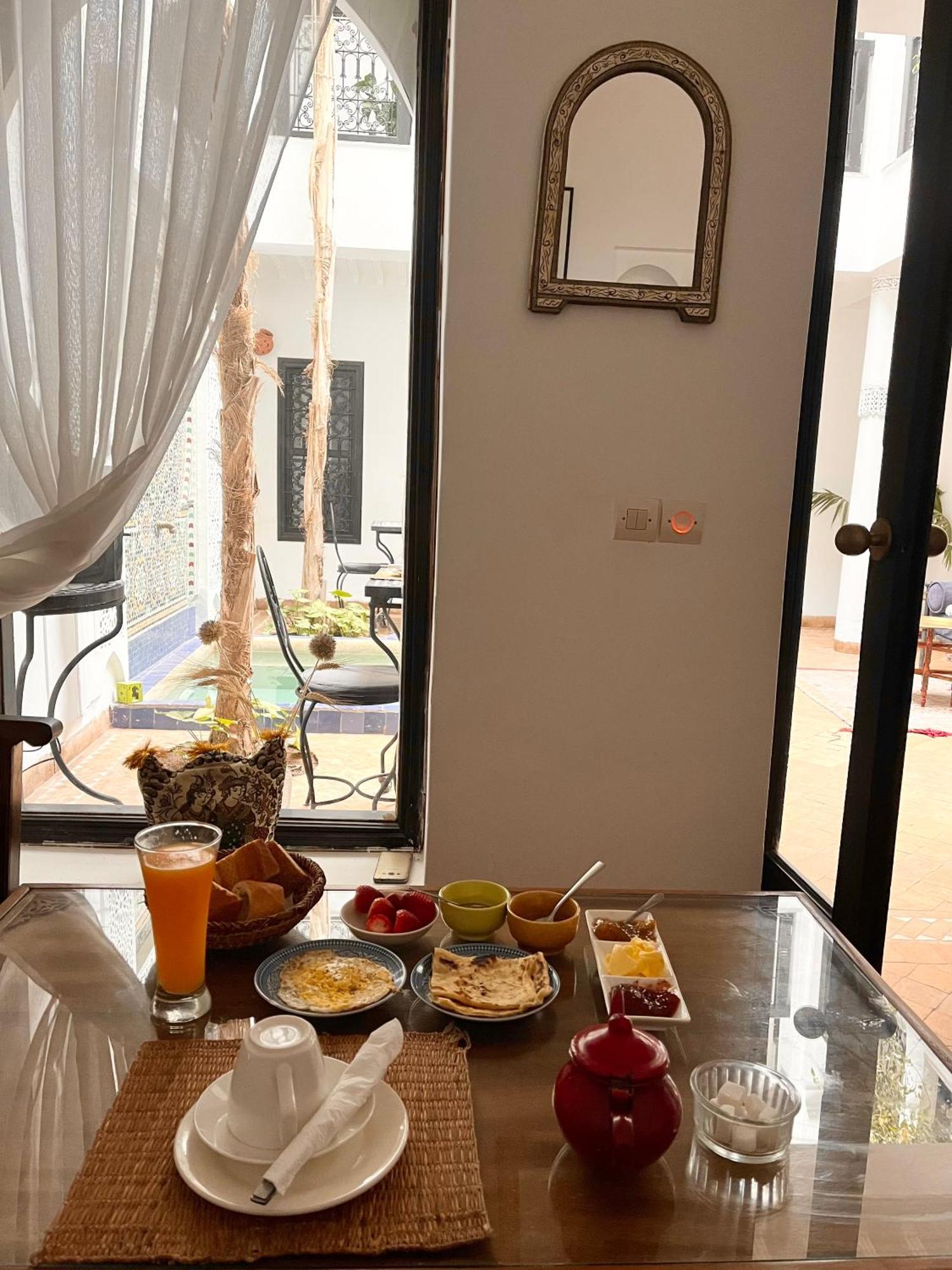 Hotel Dar Fangui Marrakesh Esterno foto
